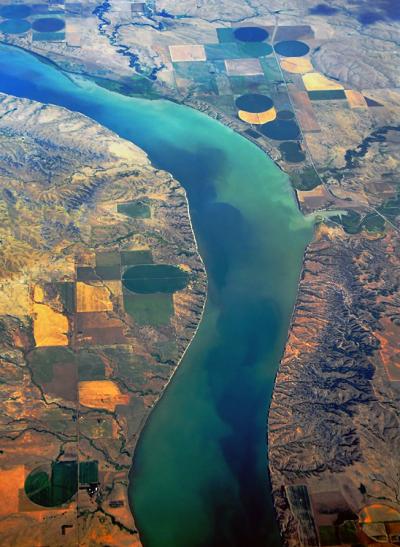 Farming's Carbon Dioxide Impact On The Mississippi River